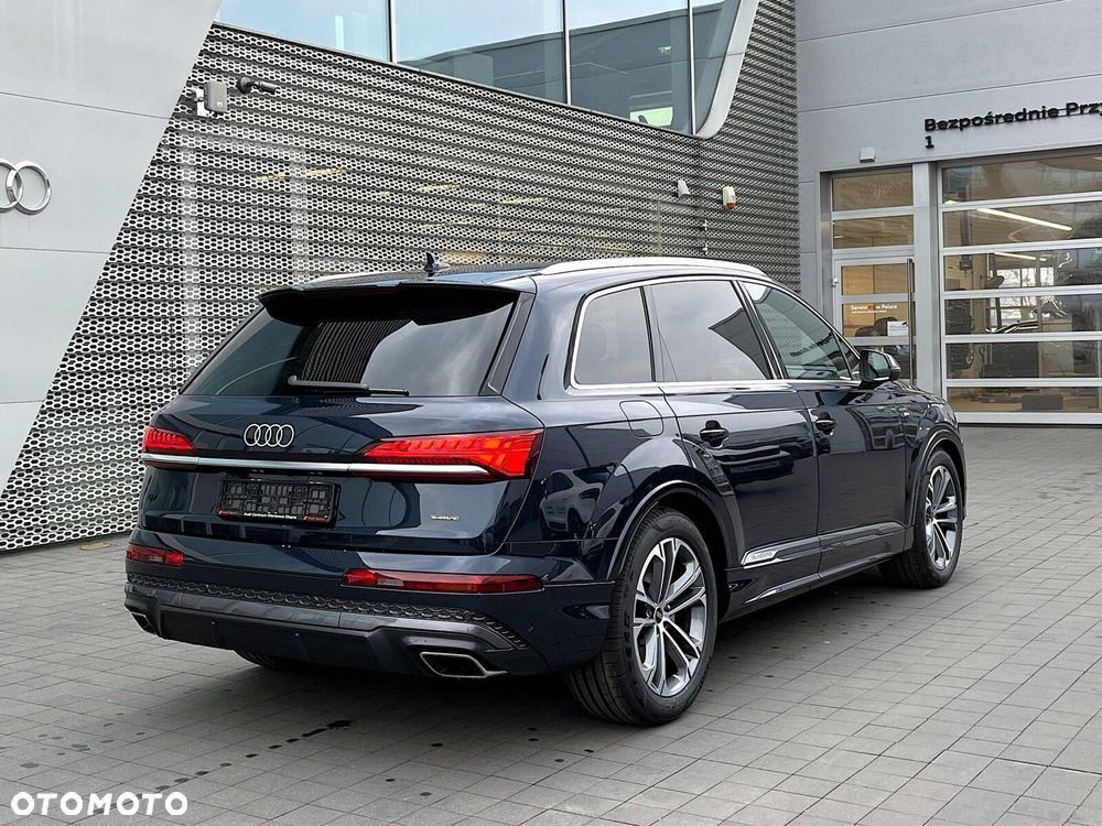 Audi Q7 - 8