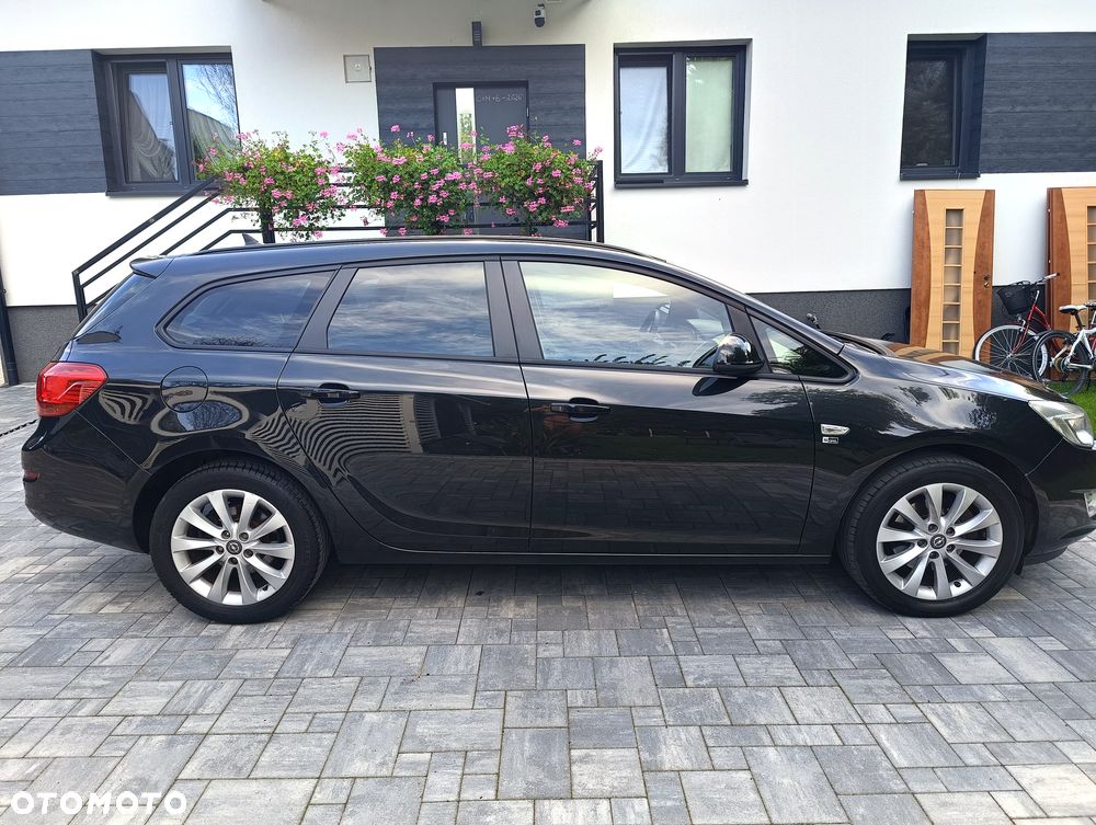 Opel Astra 1.7 CDTI Cosmo - 18