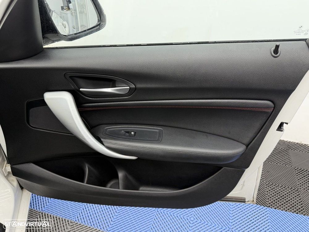 BMW 120 d Line Sport - 18