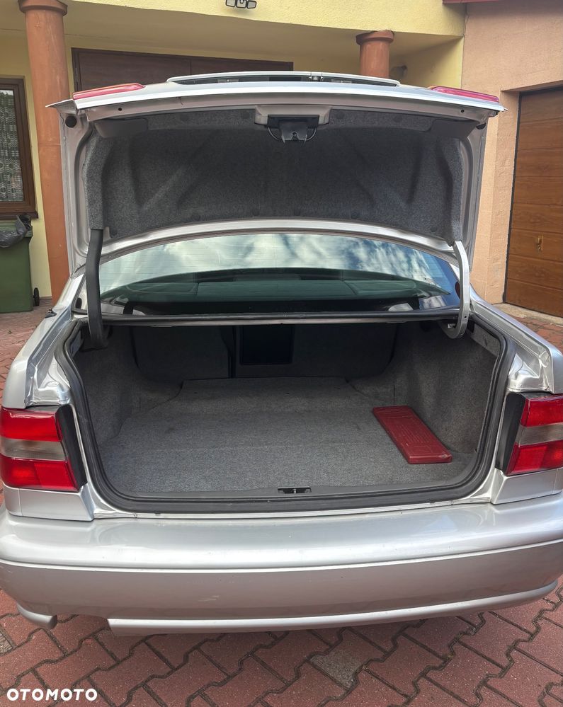 Volvo S70 2.5 - 5