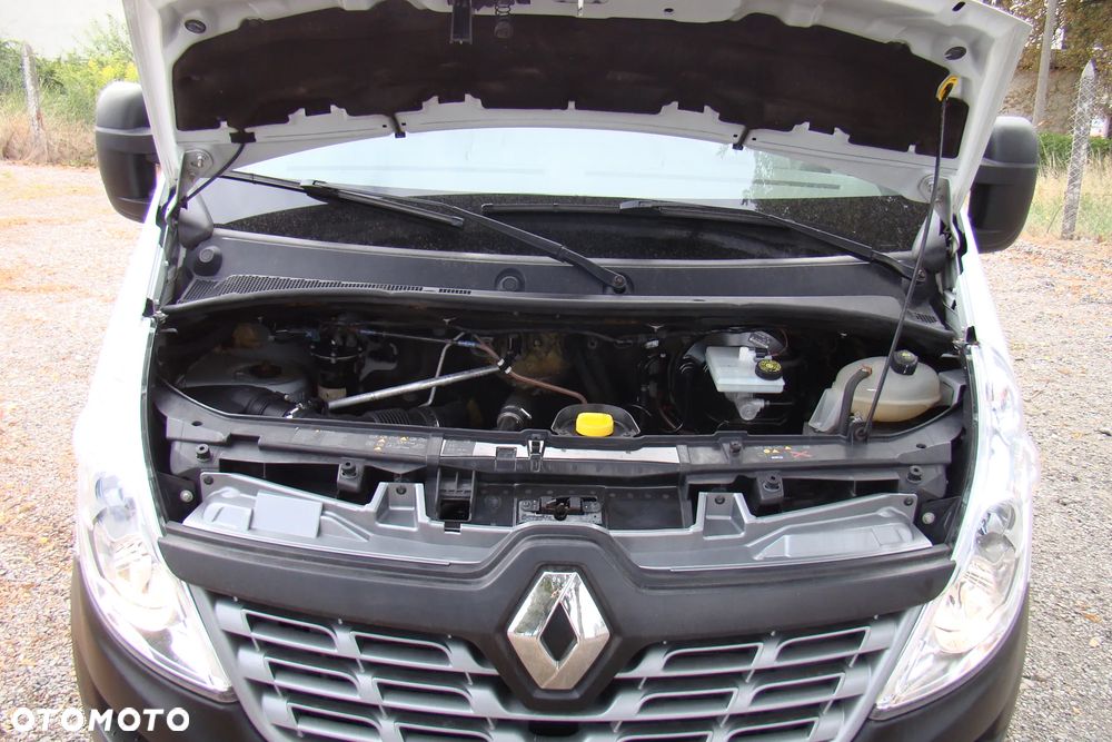 Renault Master - 15