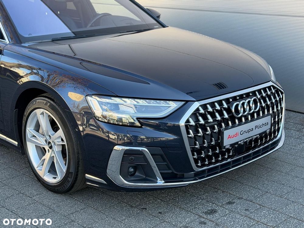 Audi A8 - 9