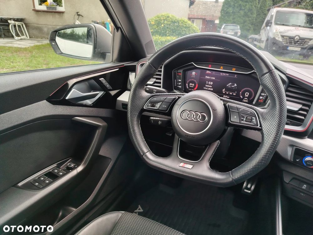 Audi A1 Sportback 35 TFSI S-Line S tronic - 29