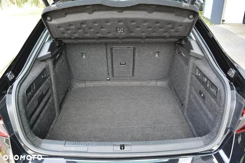 Skoda Superb 2.0 TDI SCR Style DSG - 40