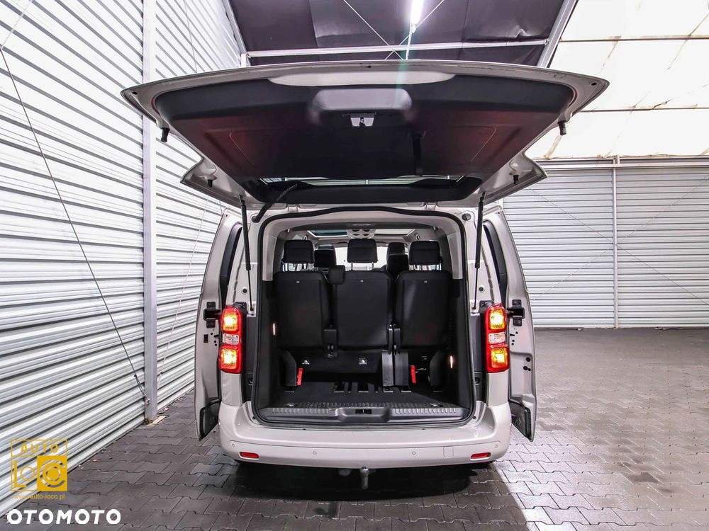 Toyota Proace Verso 2.0 D4-D Medium VIP - 18