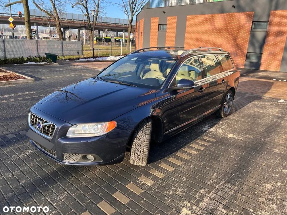 Volvo V70 D5 AWD Summum - 30