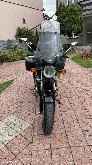 Honda CB - 2