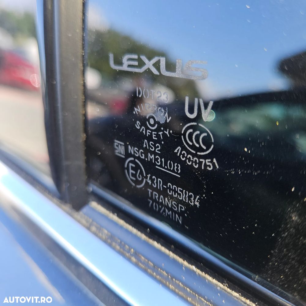 Lexus Seria IS - 9