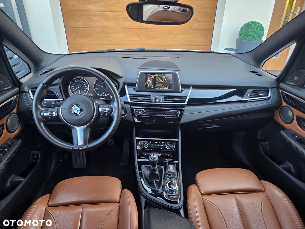 BMW Seria 2 216d GT Sport Line - 2