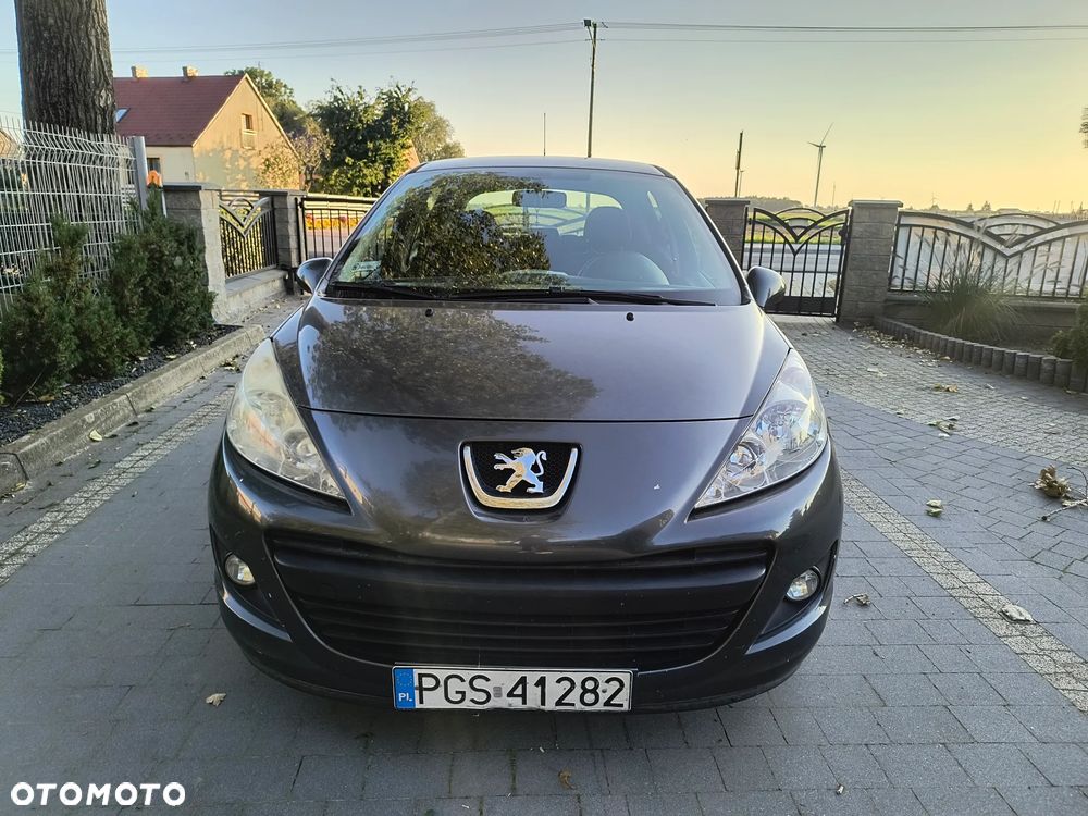 Peugeot 207 - 2