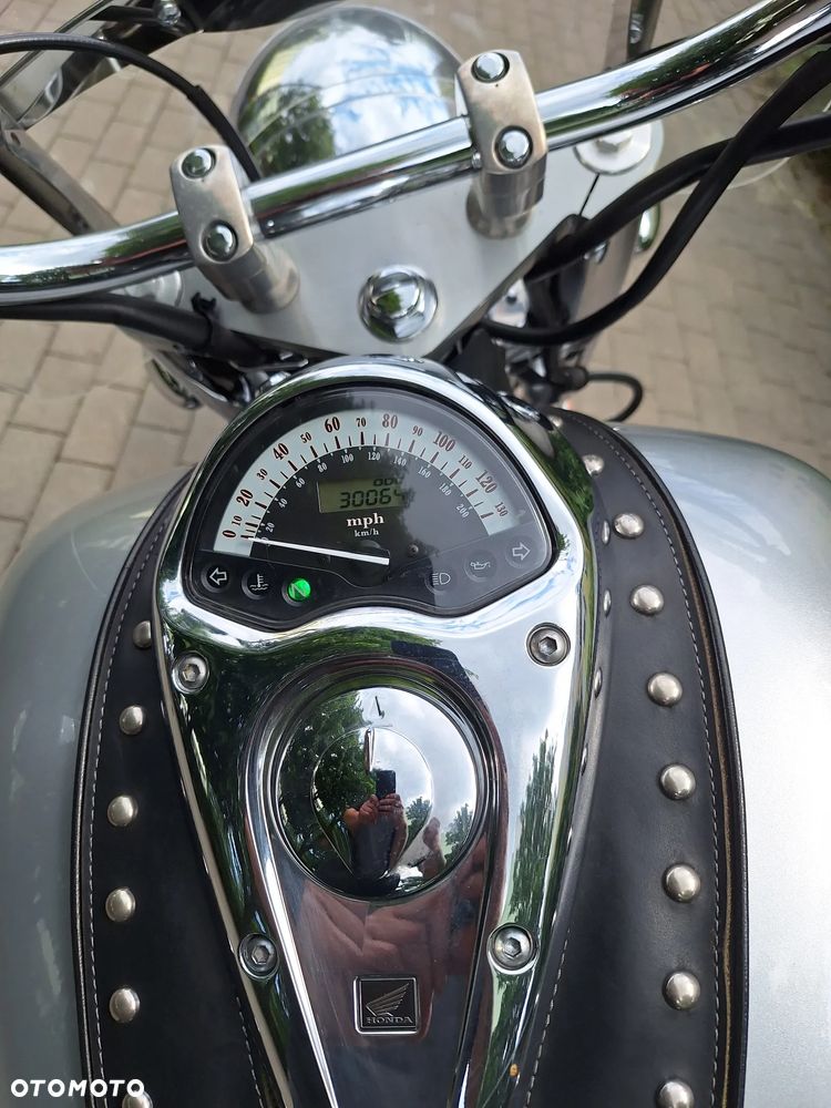 Honda VTX - 11