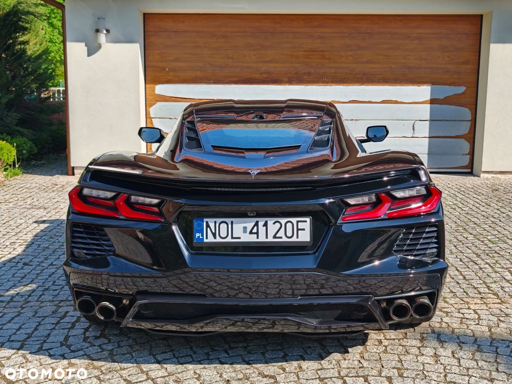 Chevrolet Corvette - 5