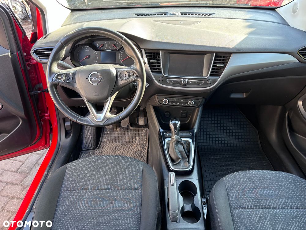 Opel Crossland X - 14