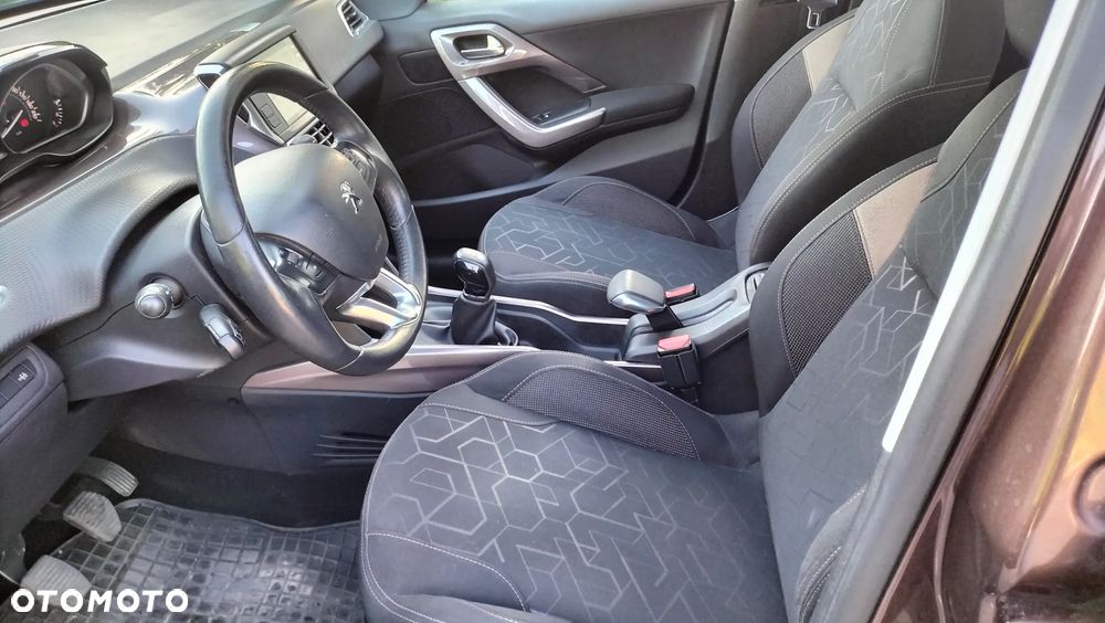 Peugeot 2008 - 34