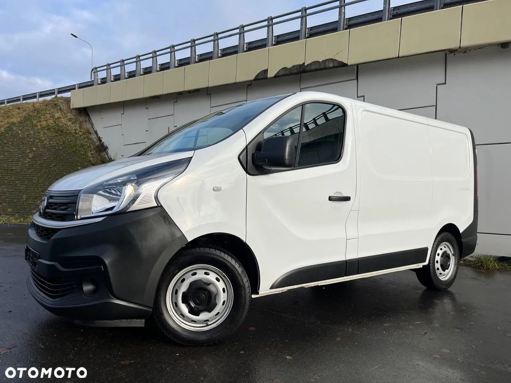 Renault Trafic - 32
