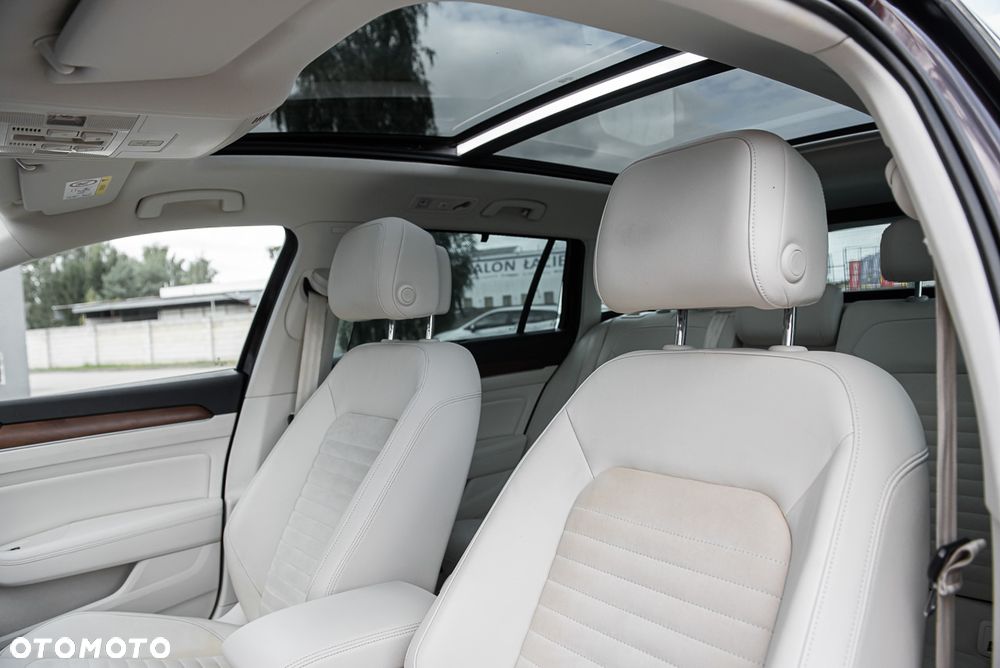 Volkswagen Passat Variant 1.8 TSI (BlueMotion Technology) DSG Comfortline - 18