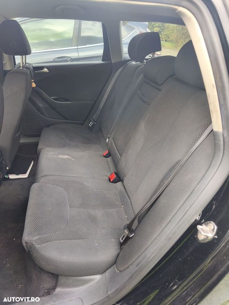 Scaune față cu încălzire și banchetă  Volkswagen Passat B6 break varia - 4