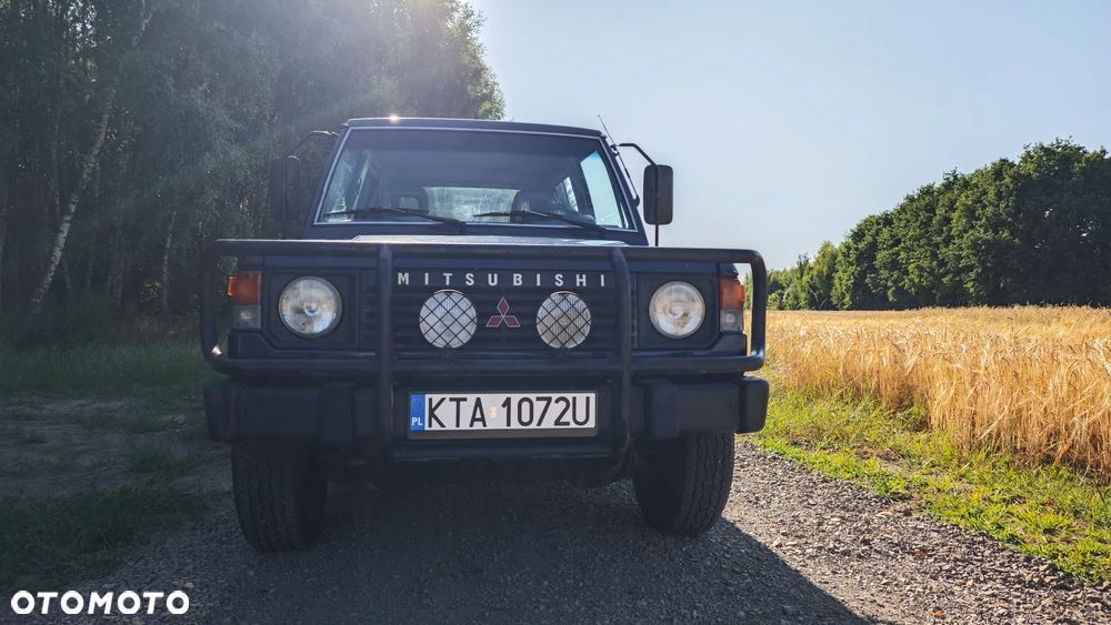 Mitsubishi Pajero - 5