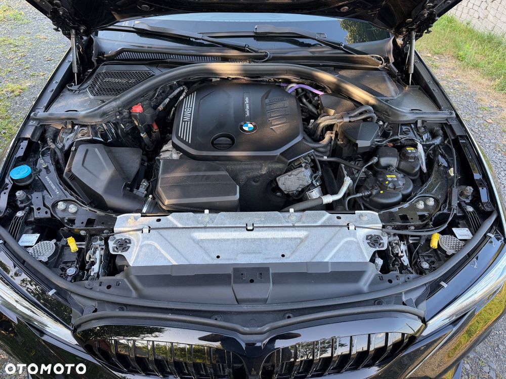 BMW Seria 3 320d mHEV M Sport sport - 32