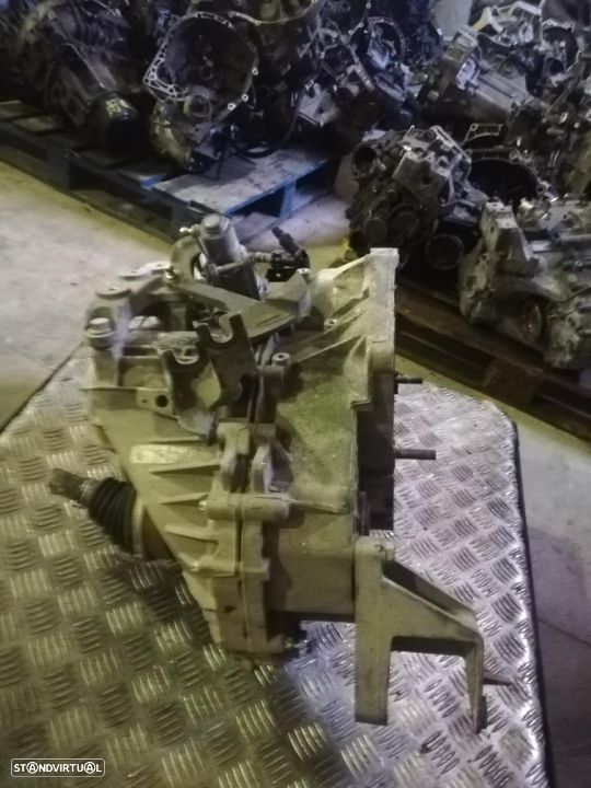 Caixa de velocidades Opel Insígnia ref: F40 - 2