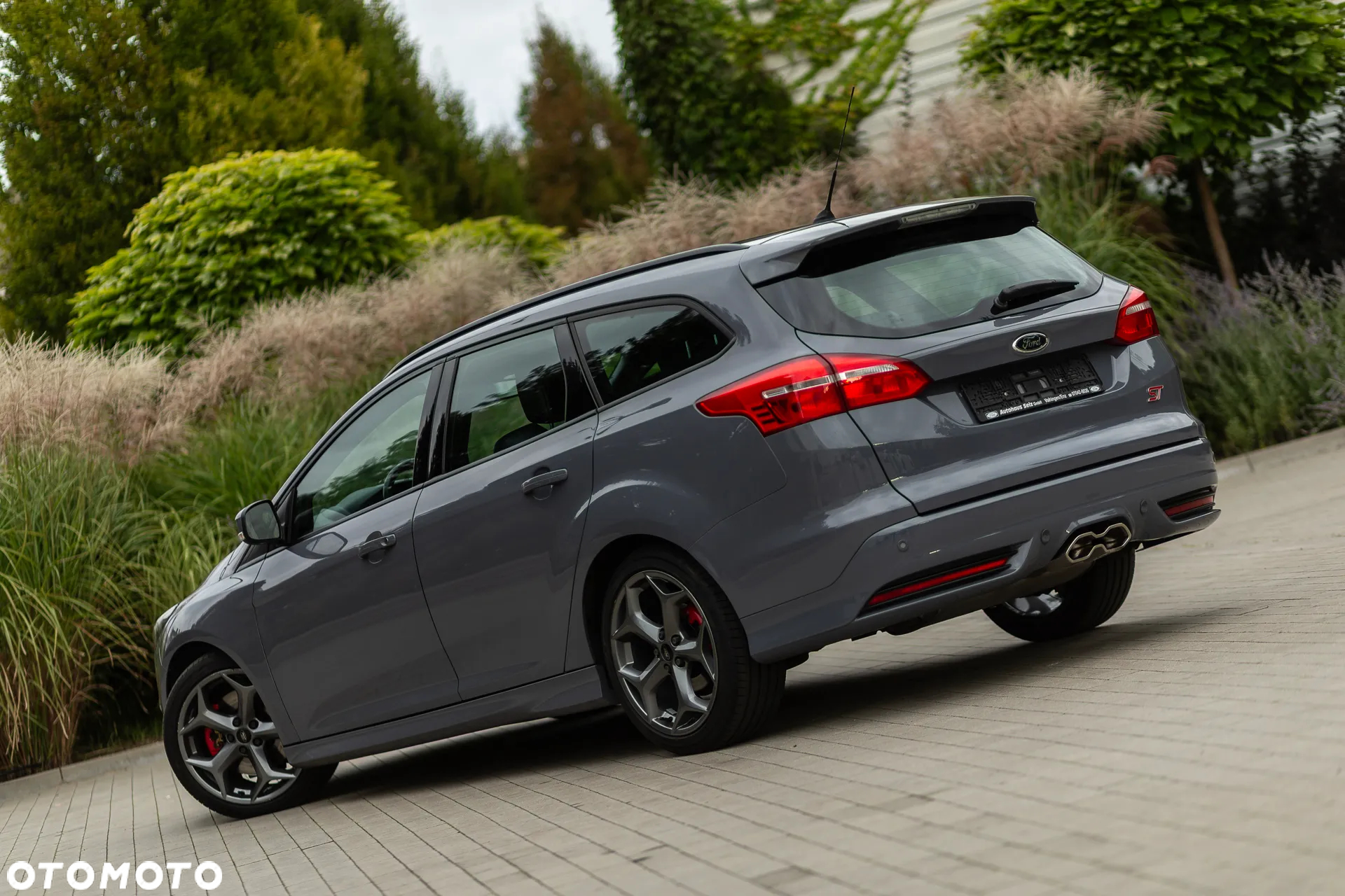 Ford Focus 2.0 TDCi ST-2 - 17