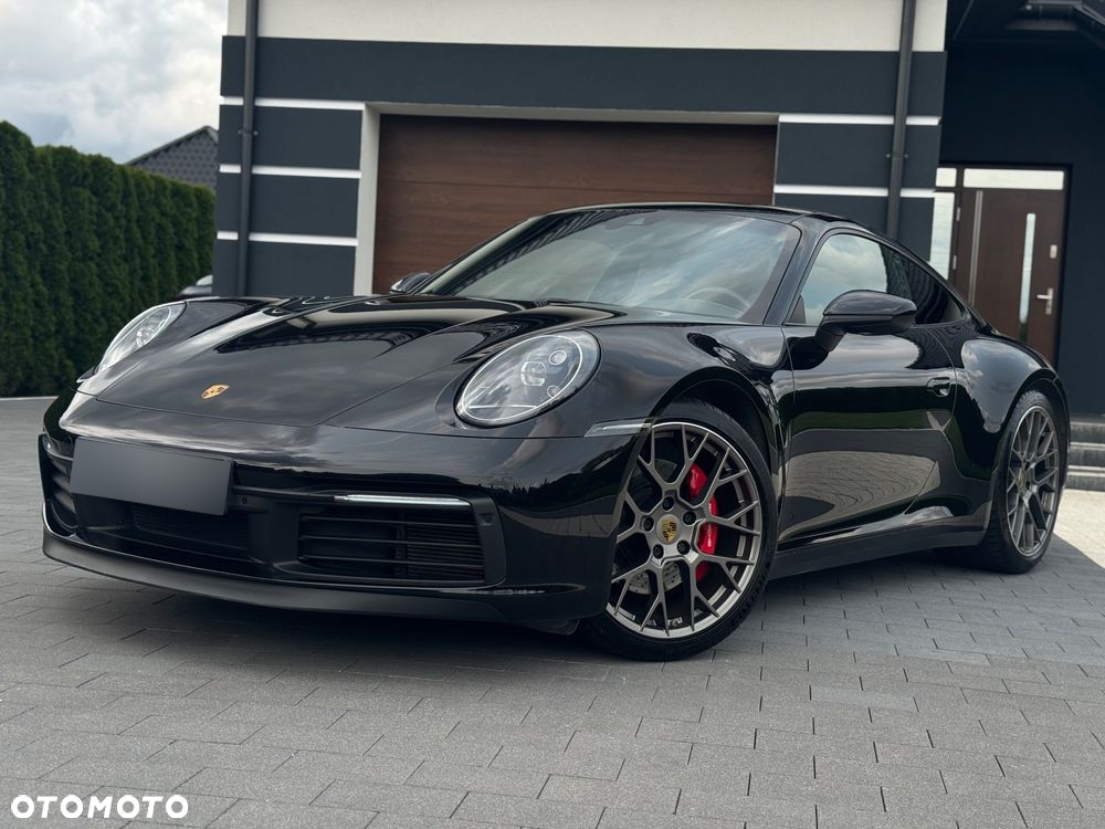 Porsche 911 Carrera 4S - 39