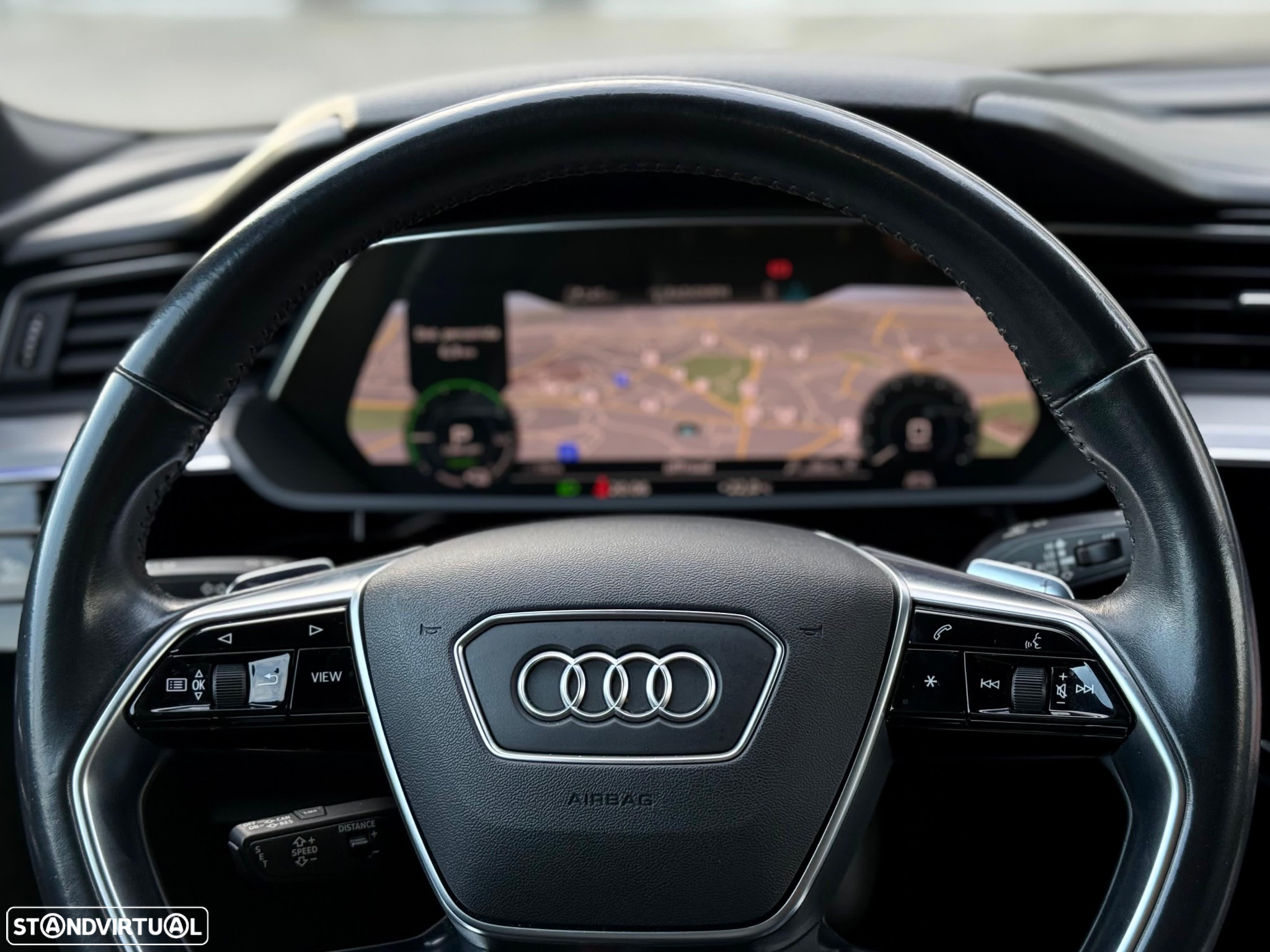 Audi e-tron 55 quattro S line - 31