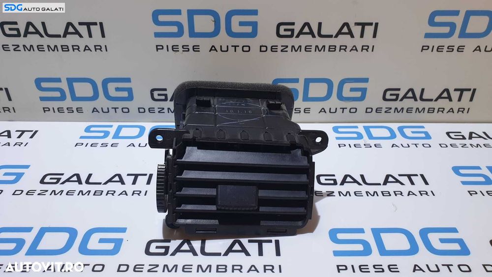 Gura Grila Aer Aerisire Ventilatie Stanga Bord Mazda 3 2003 - 2009 Cod BP4L64930 BP4L-64930 - 1