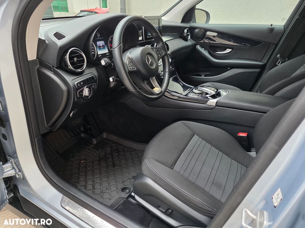 Mercedes-Benz GLC 220 d 4MATIC - 7