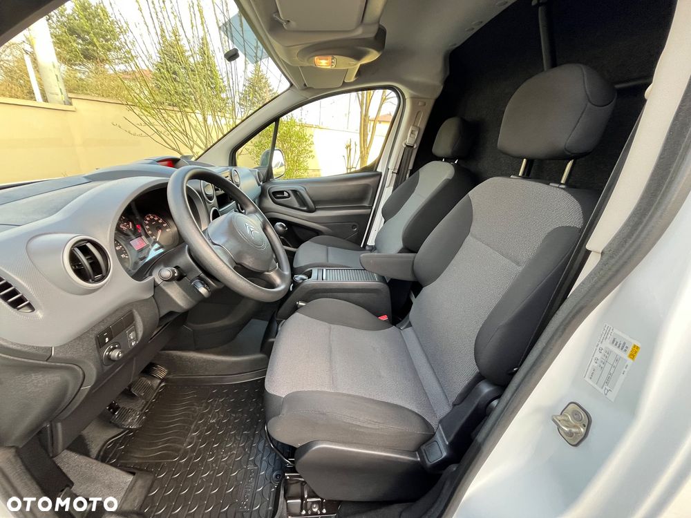 Citroën BERLINGO - 38