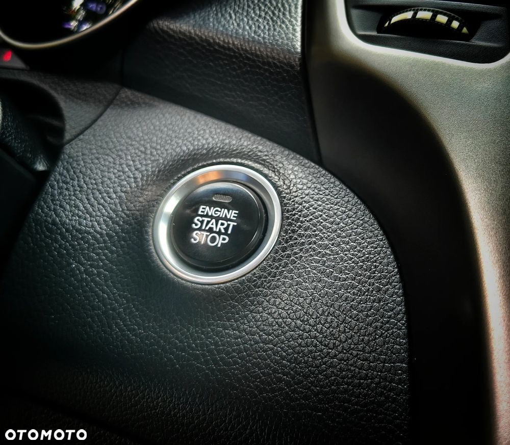 Hyundai i30 1.6 GDI Premium - 30