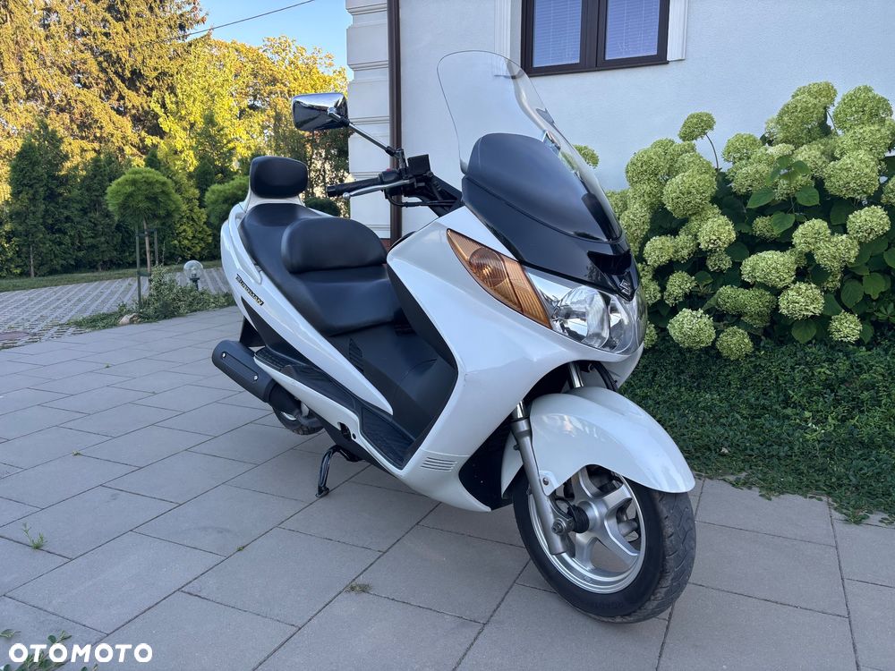 Suzuki Burgman - 2