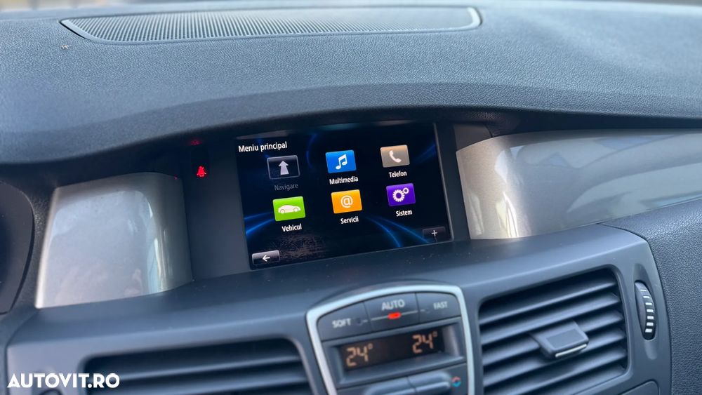 Renault Laguna Grandtour dCi 150 FAP Start-Stop Limited - 19