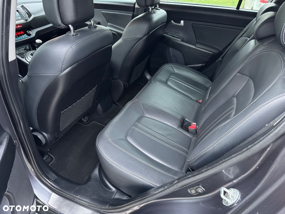 Kia Sportage 2.0 CVVT 4WD Spirit - 24