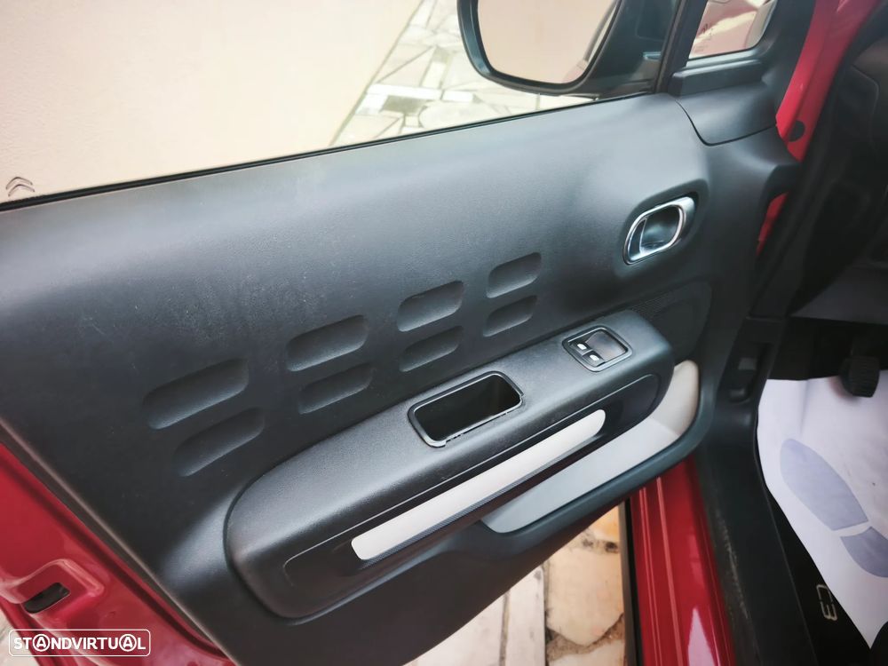 Citroën C3 1.2 PureTech Shine - 15