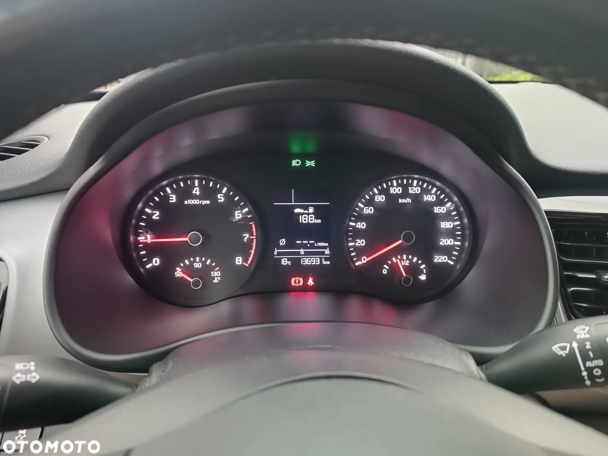 Kia Stonic - 23