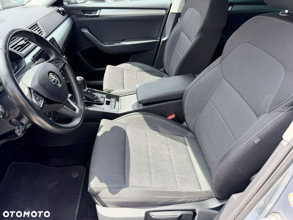 Skoda Superb 2.0 TDI Ambition DSG7 - 30