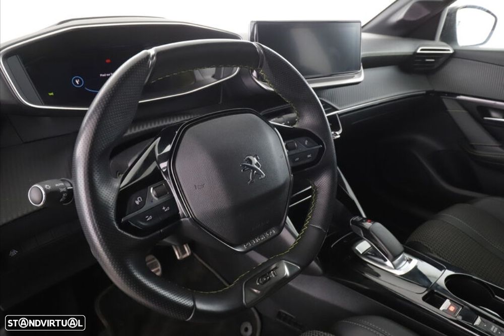 Peugeot e-208 - 6