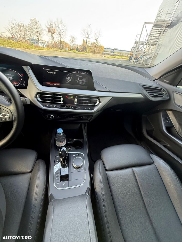 BMW Seria 2 218i Aut. - 12