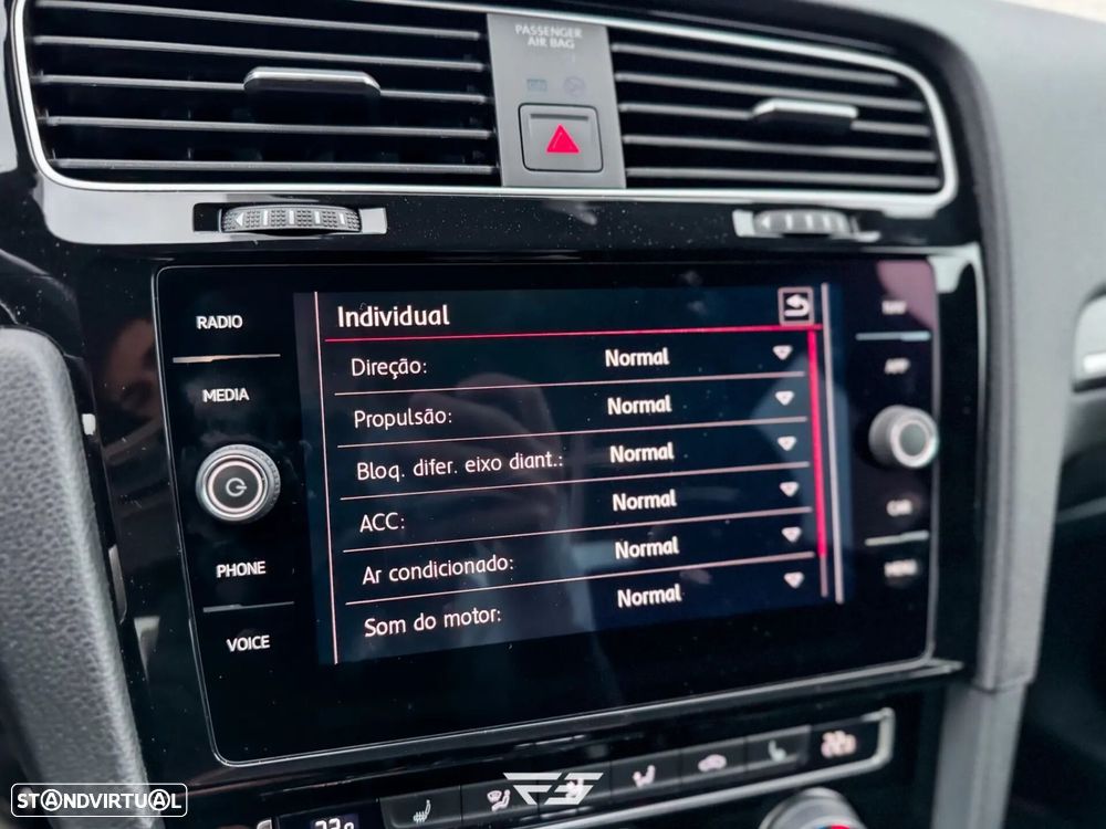 VW Golf 2.0 TSI GTi TCR DSG - 49