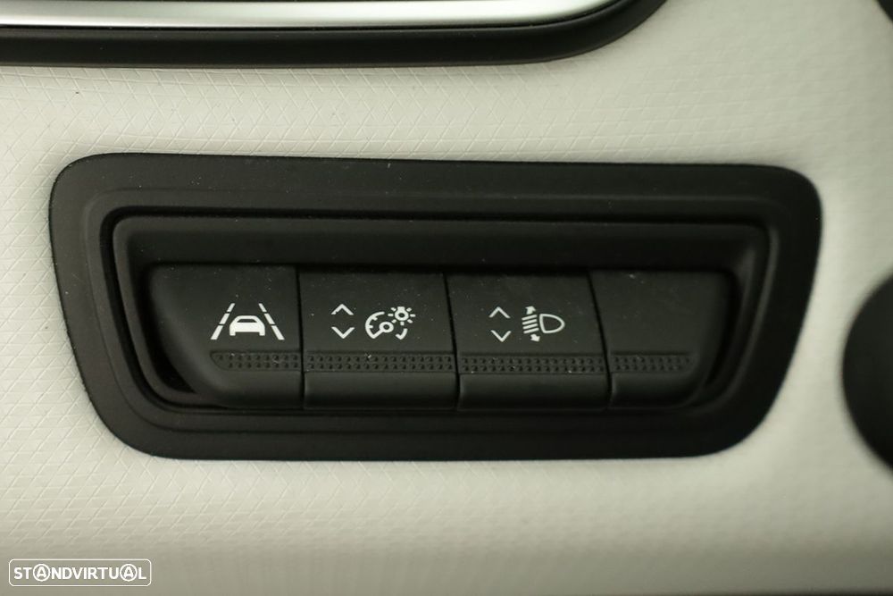 Renault Clio 1.0 TCe Evolution - 20