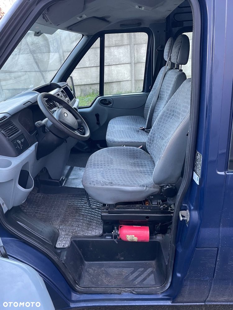 Ford Transit - 10