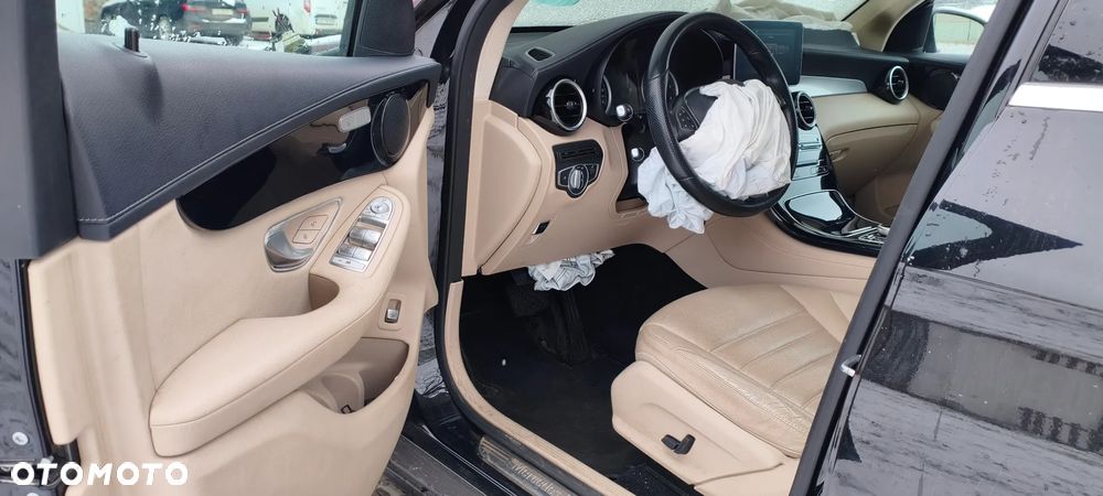 Mercedes-Benz GLC 220 d 4Matic 9G-TRONIC Exclusive - 15