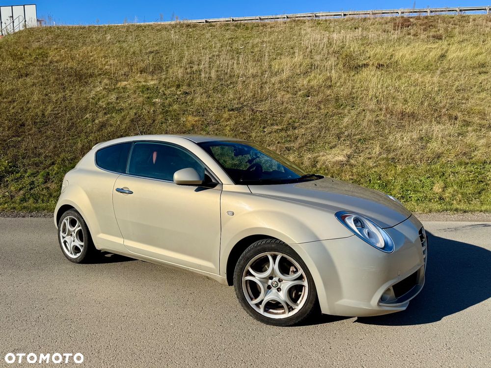 Alfa Romeo Mito 1.4 TB Distinctive - 8
