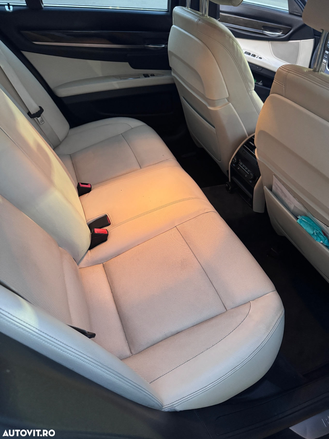 BMW Seria 7 740d - 9