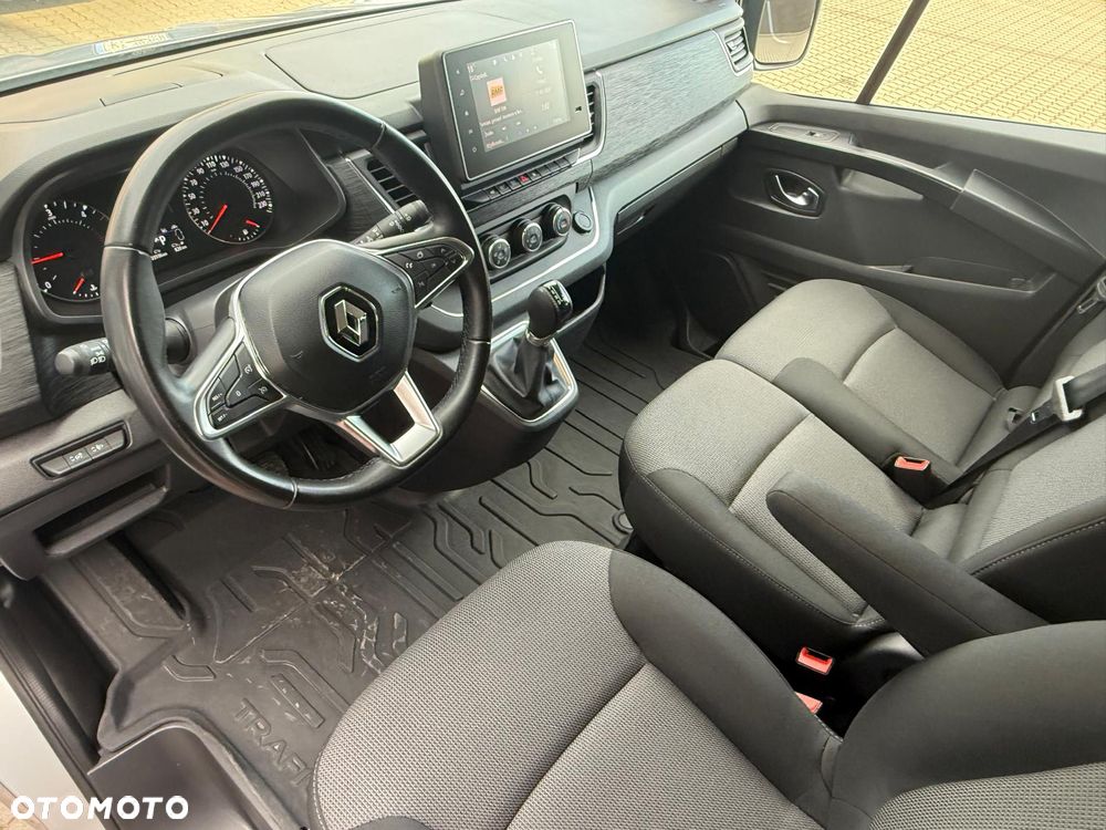 Renault Trafic 2.0 dCi EDC - 15