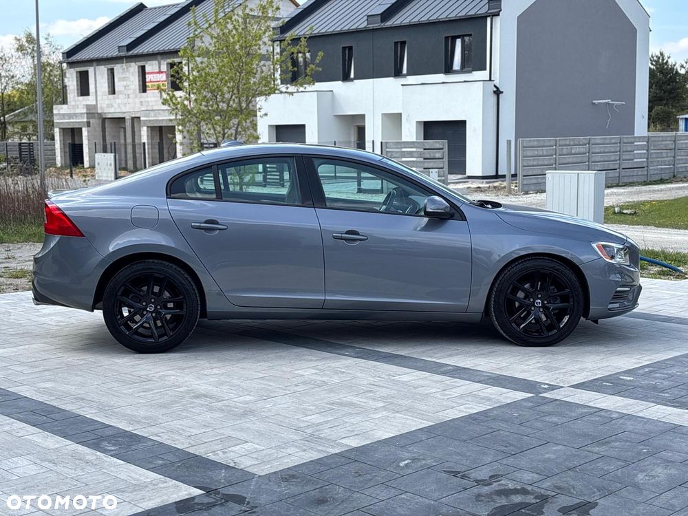 Volvo S60 - 10