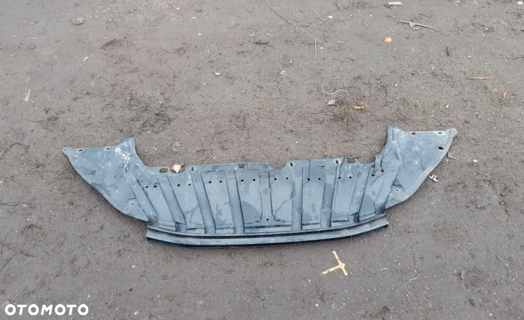 Ekran osłona płyta pod zderzak Ford C-Max II MK-2 AM51-A8B384-A 2010-2015 2011 2012 2013 2014 - 2