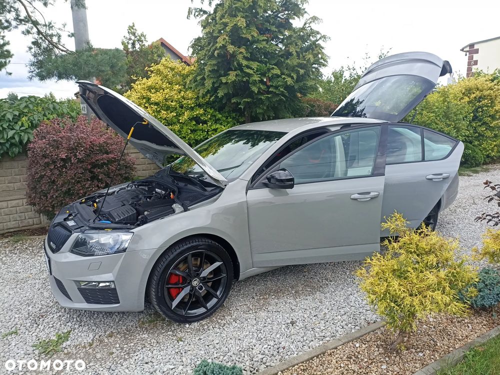 Skoda Octavia 2.0 TDI RS DSG - 13
