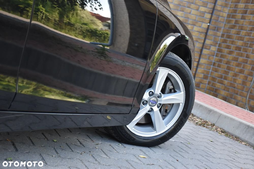 Volvo V40 D3 - 36